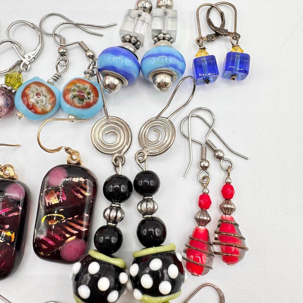 Large Mixed Art Glass Earring Lot Lampwork Dichroic Slag Fun Colorful 31 Pair - Picture 5 of 16
